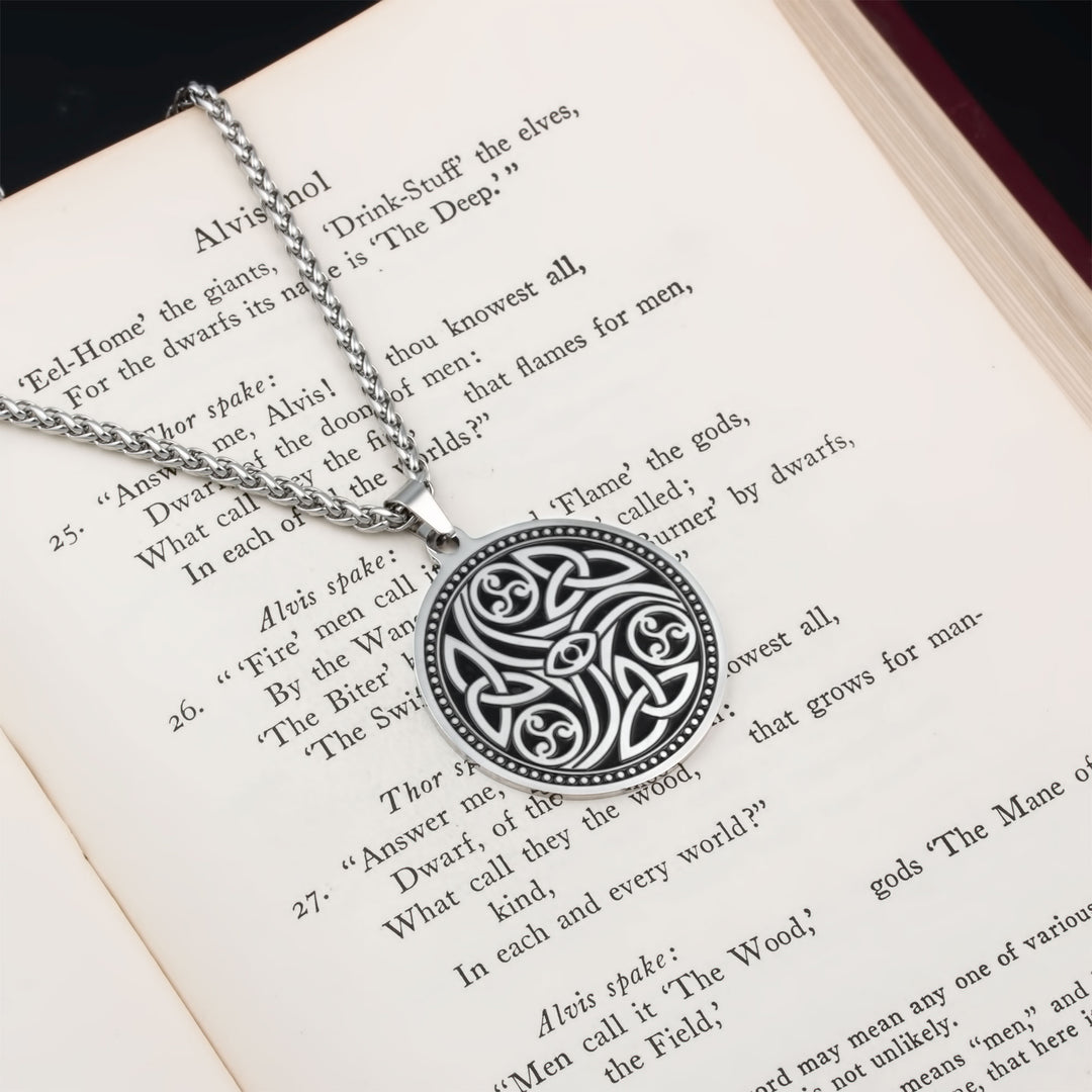 Celtic Trinity Triskele knot Pendant Necklace Stainless Steel Viking