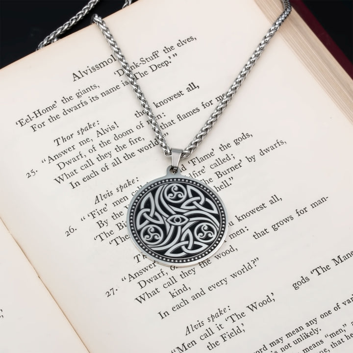 Celtic Trinity Triskele knot Pendant Necklace Stainless Steel Viking