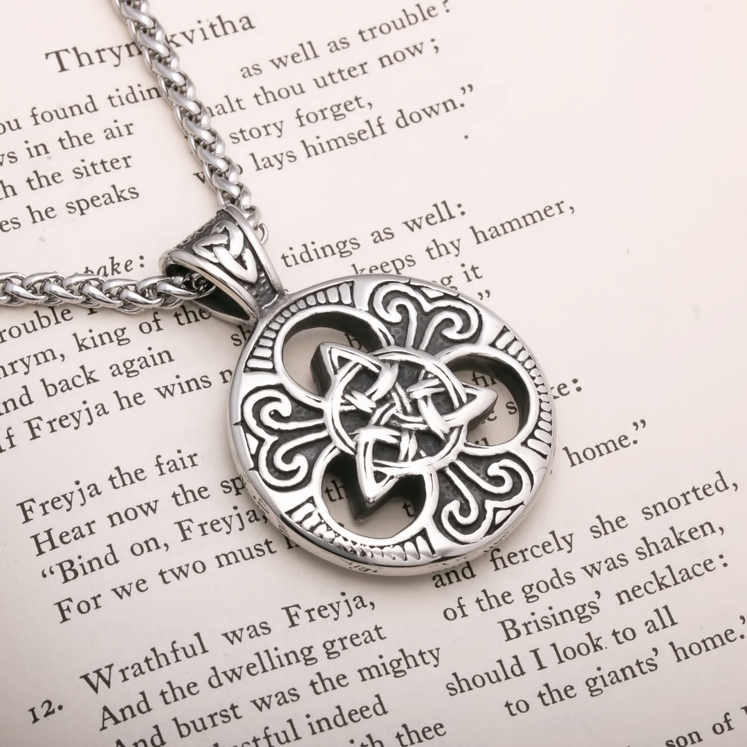 Celtic Trinity Knot Medallion Viking Pendant Necklace 316L Stainless Steel