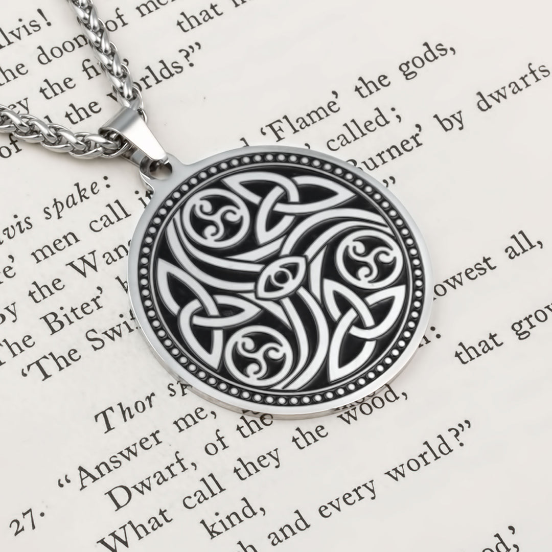 Celtic Trinity Triskele knot Pendant Necklace Stainless Steel Viking