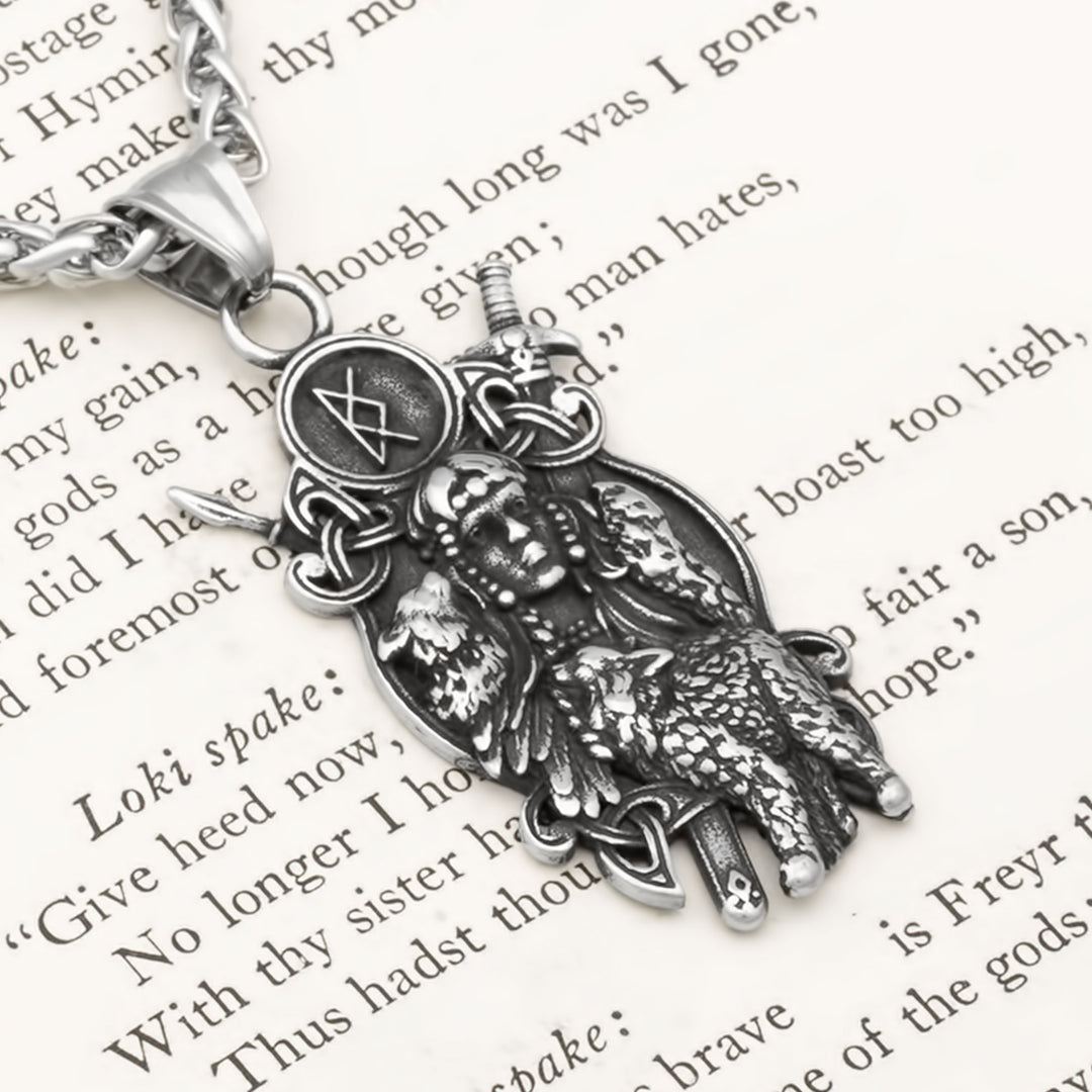 Trinity Freya Cat Bind Rune Pendant Necklace Stainless Steel Viking
