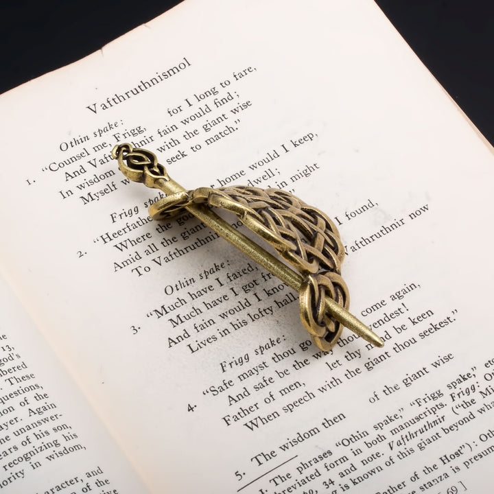 Viking Norse Celtic Round Dara Knot Hair Pin Gold