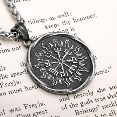 Viking Vegvisir Compass Sun Ancient Stainless Steel Pendant Necklace Norse American