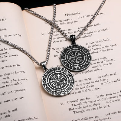 Viking Ancient Vegvisir Rune Medallion Stainless Steel Pendant Necklace Norse American
