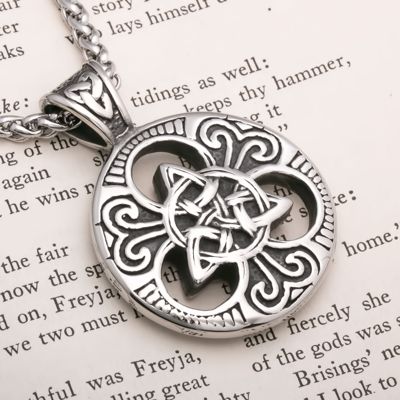 Viking Celtic Trinity Knot Medallion Stainless Steel Pendant Necklace Norse American
