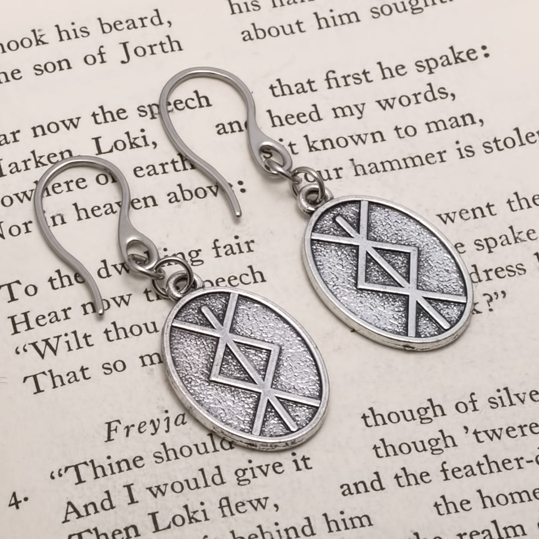 Viking Elder Futhark Rune Bind Ingwaz Isaz Earrings Norse American